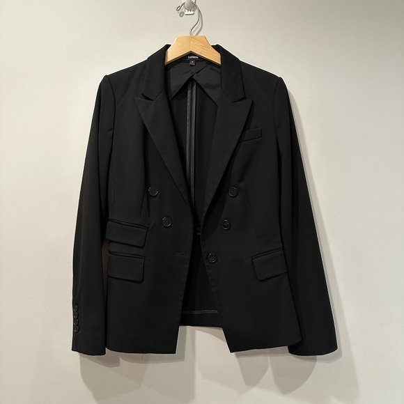 Express Women's Blazer In Black - Picture 2 of 6